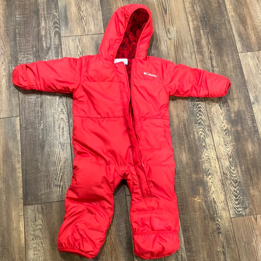 Columbia snuggly bunny bunting 18-24m